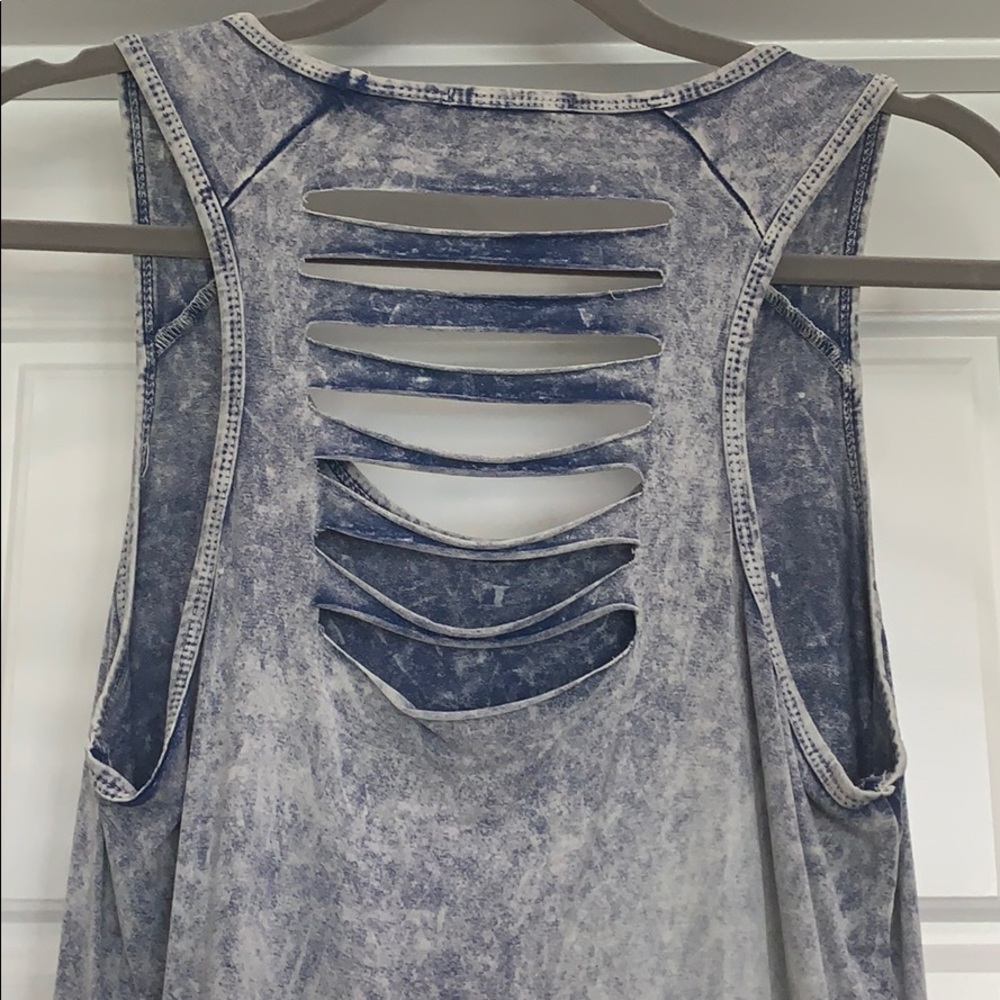 Distressed Washed Blue Tanktop - Picture 4 of 5